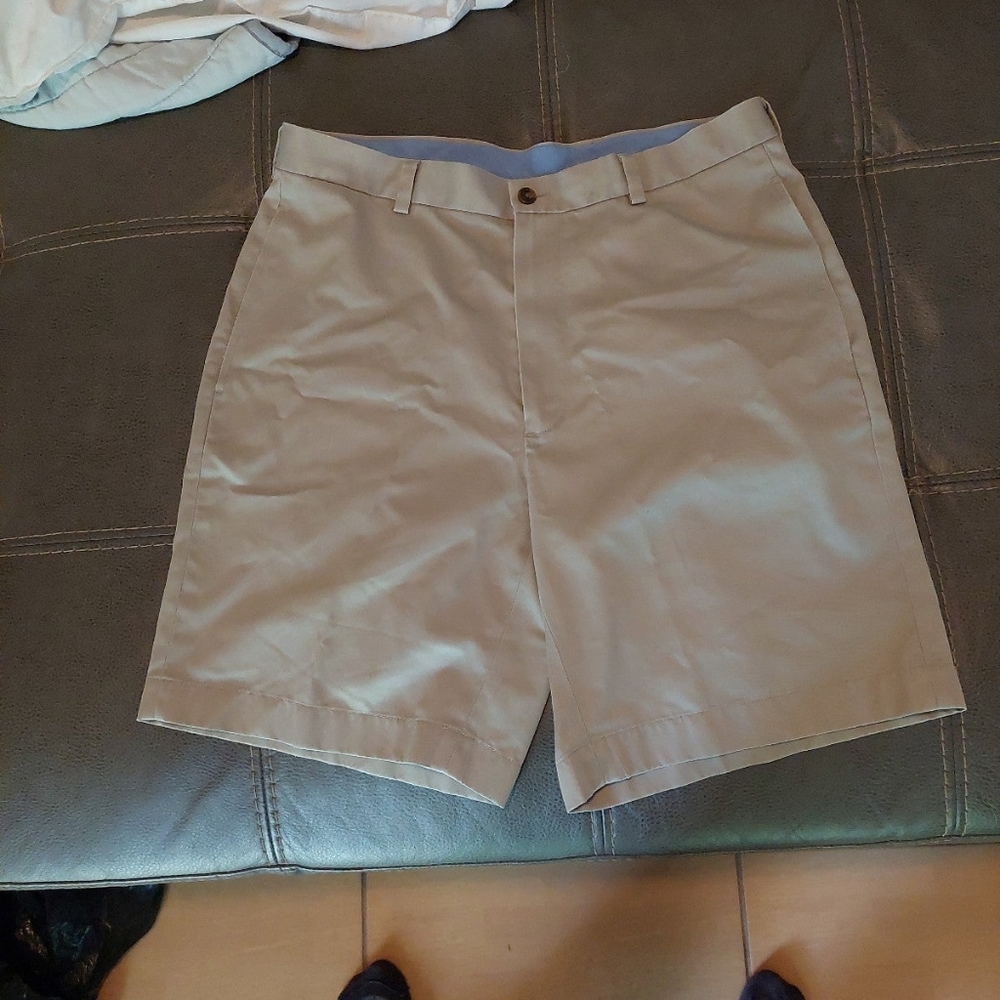Brooks Brothers Khaki Shorts 33